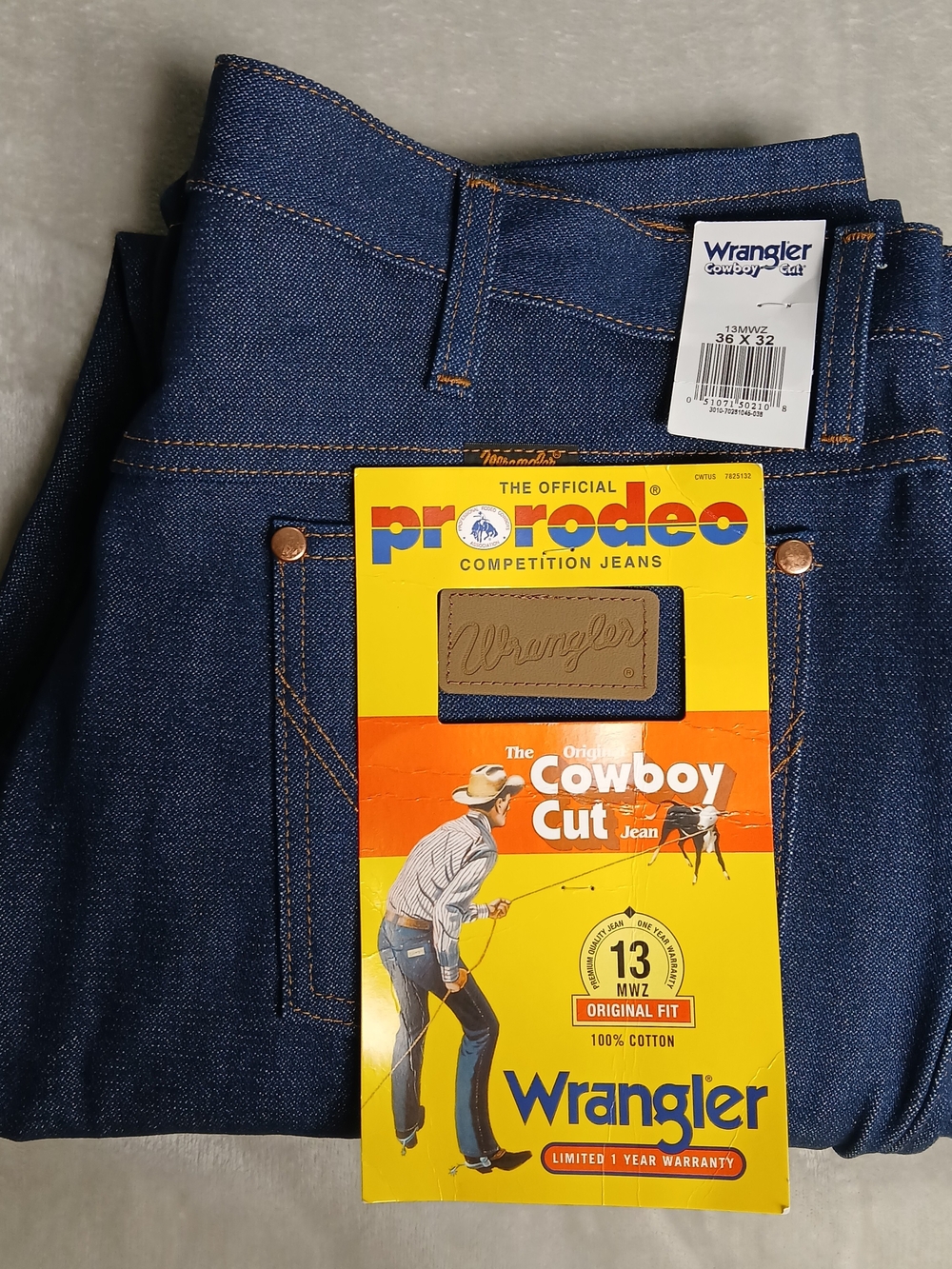 New Wrangler Cowboy Cut 13MWZ Original Fit Jeans 36x32 Men's Rigid Dark Wash
